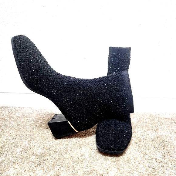 Shoes - Boots